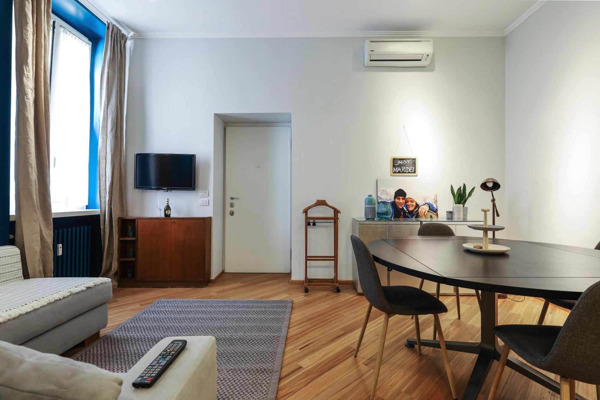 Real Jewel In Milano Cadorna Apartment Exterior photo